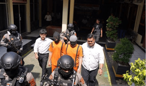 Ditangkap! 2 Pria Yang Mengincar Wanita Muda untuk Dipekerjakan di Kamboja