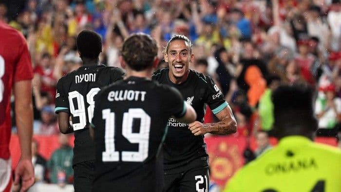 Laga Pramusim: Liverpool Sikat MU 3-0