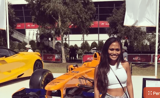 Top News !! Selebgram Sarnanitha Dijemput Paksa dan Ditahan Kasus Kepemilikan Spa Plus-Plus Di Bali