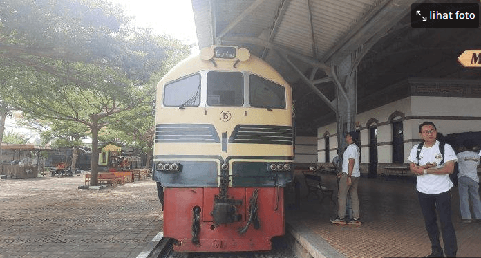 Mistisnya Stasiun Ambarawa Di Semarang