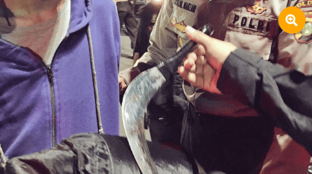 Satu Tewas, Pelajar SMP di Sukabumi Janjian Duel Pakai Celurit