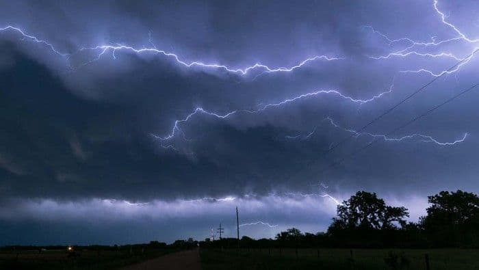 2 Siklon Masih Aktif, BMKG Minta Aceh-Sumut-Sumbar-Riau Siaga Cuaca Ekstrem