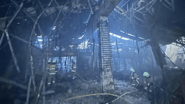 Tragedi Kebakaran Glodok Plaza: 3 Fakta Mengejutkan di Ruang Karaoke